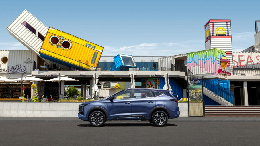 9.98-14.98万元  大七座电混SUV  B体育X8 E家正式上市2326.png